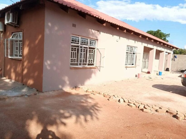 3-bedroom-house-for-rent-in-chalala-big-6