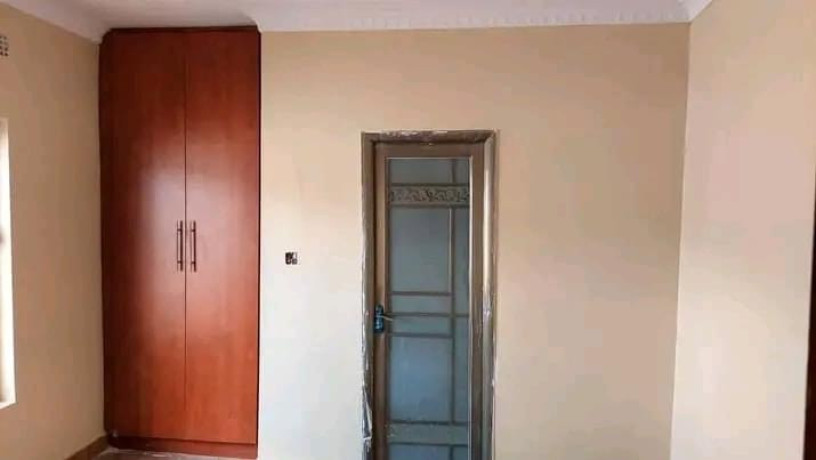 2-bedroom-flat-for-rent-in-ibex-hill-big-2