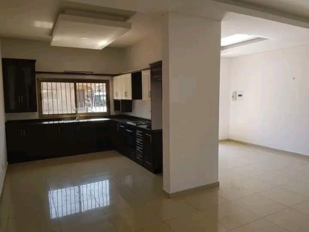 3-bedroom-flat-for-rent-in-roma-big-4