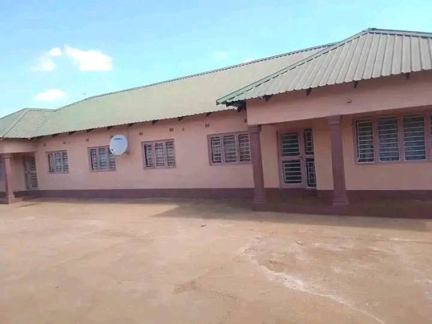 3-bedroom-flat-for-rent-in-libala-south-big-1