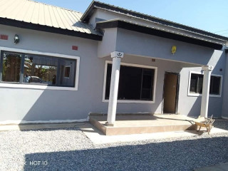 3-bedroom-flat-for-rent-in-chalala