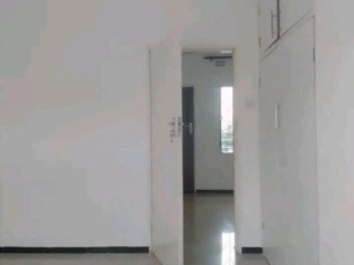 1-bedroom-flat-for-rent-in-foxdale