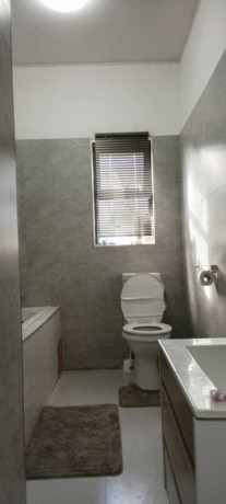 1-bedroom-flat-for-rent-in-ibex-hill-big-6