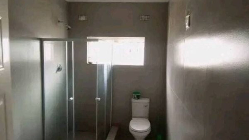 2-bedroom-flat-for-rent-in-meanwood-kwamwena-big-4