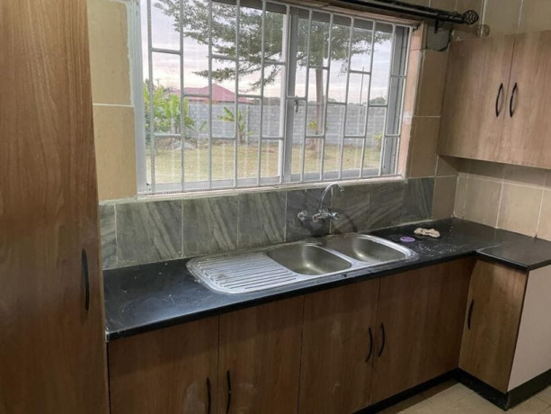 3-bedroom-house-for-rent-in-makeni-big-6