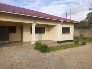 2 Bedroom Flat For Rent In Ibex Hill