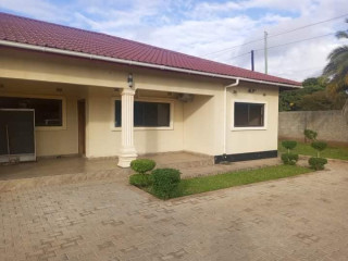 2-bedroom-flat-for-rent-in-ibex-hill