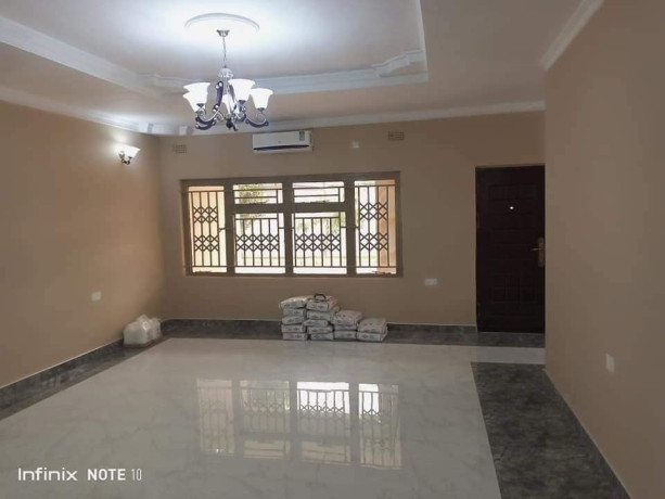 3-bedroom-flat-for-rent-in-new-kasama-big-1