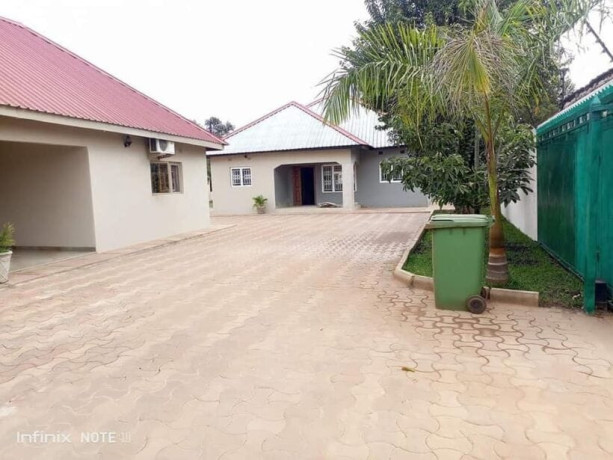 3-bedroom-flat-for-rent-in-new-kasama-big-6
