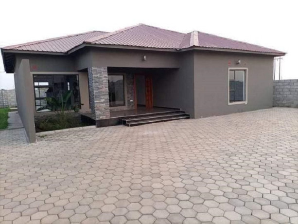 3-bedroom-house-for-rent-in-new-kasama-big-0