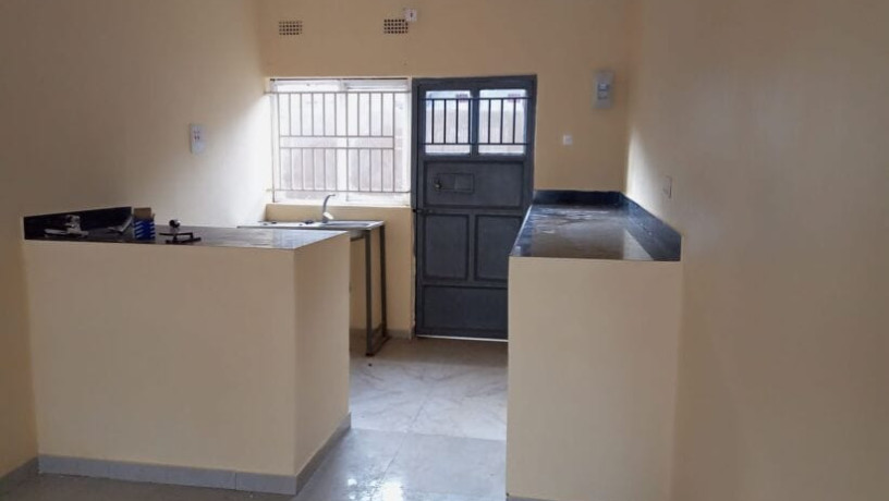 2-bedrooms-flat-for-rent-in-lilayi-big-1