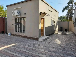 1-bedroom-flat-for-rent-in-mass-media