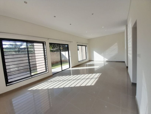 3-bedroom-apartment-for-rent-in-kabulonga-big-5