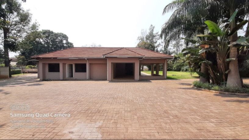 5-bedroom-house-for-rent-in-sunningdale-big-0