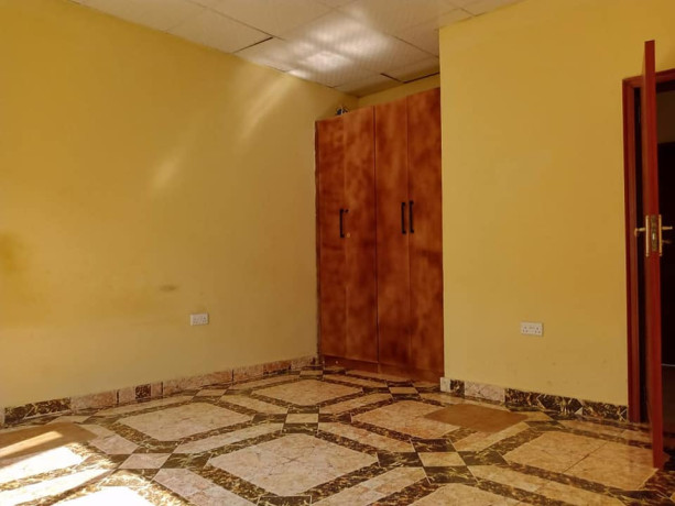 3-bedroom-flat-for-rent-in-chalala-big-6