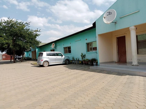 3-bedroom-flat-for-rent-in-chalala-big-1