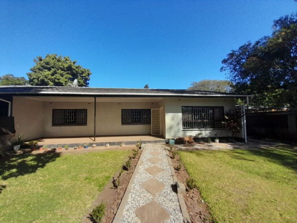 3-bedroom-house-for-rent-in-kabulonga-big-2