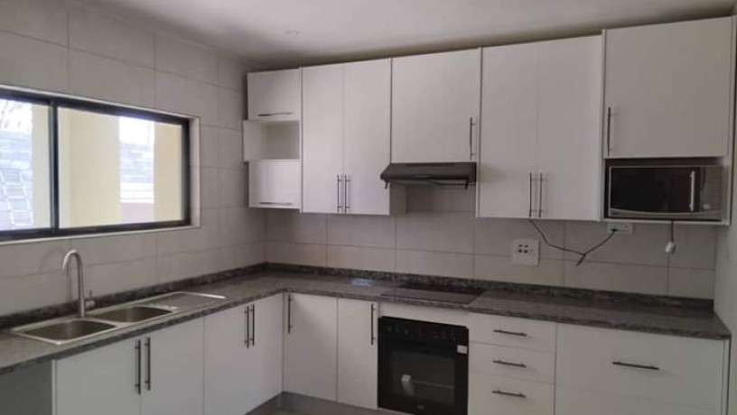 3-bedroom-flat-for-rent-in-new-kasama-big-5