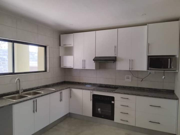 3-bedroom-flat-for-rent-in-new-kasama-big-5