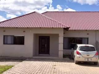 2 Bedroom Flat For Rent in Foxdale