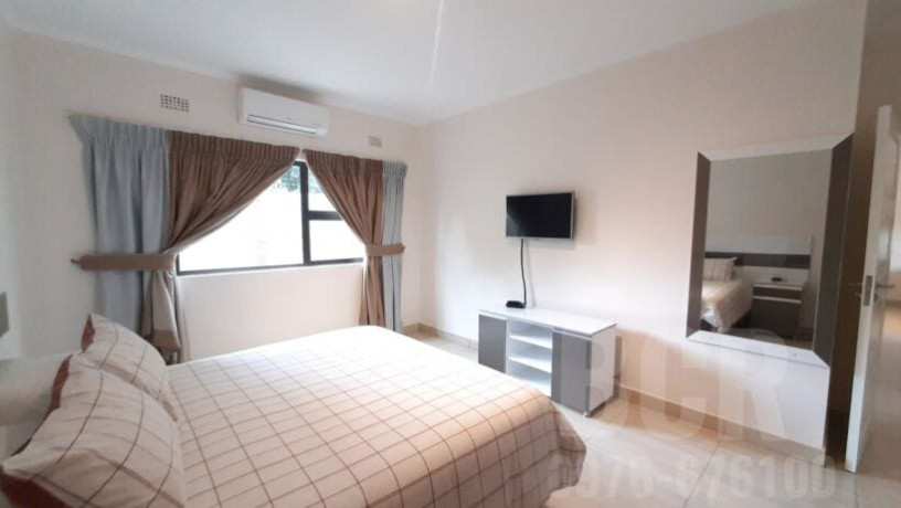 2-bedroom-flat-for-rent-in-rhodespark-big-4