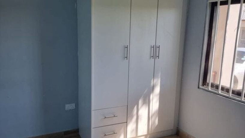 2-bedroom-flat-for-rent-in-silverest-big-6