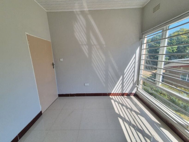 23-bedroom-flats-for-rent-in-kalundu-big-6