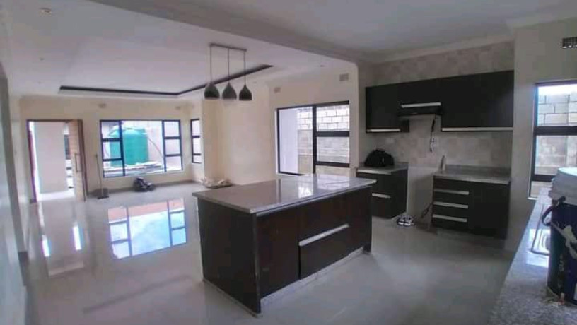 3-bedroom-flat-for-rent-in-makeni-bonaventure-big-6