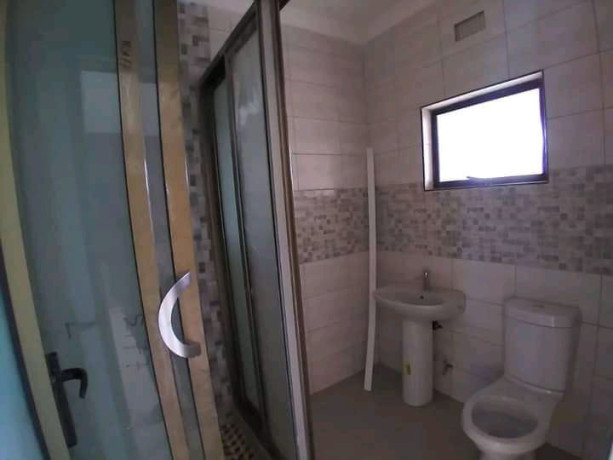 3-bedroom-flat-for-rent-in-makeni-bonaventure-big-7