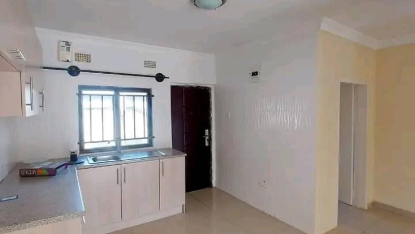 2-bedroom-flat-for-rent-in-silverest-big-3