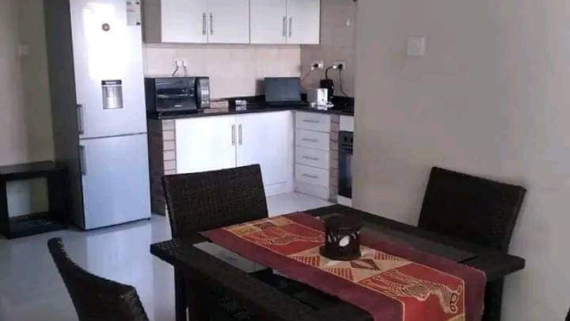 2-bedroom-flat-for-rent-in-longacres-big-5