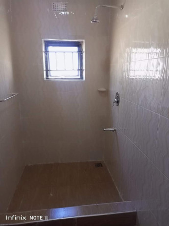 3-bedroom-flat-for-rent-in-chalala-big-3