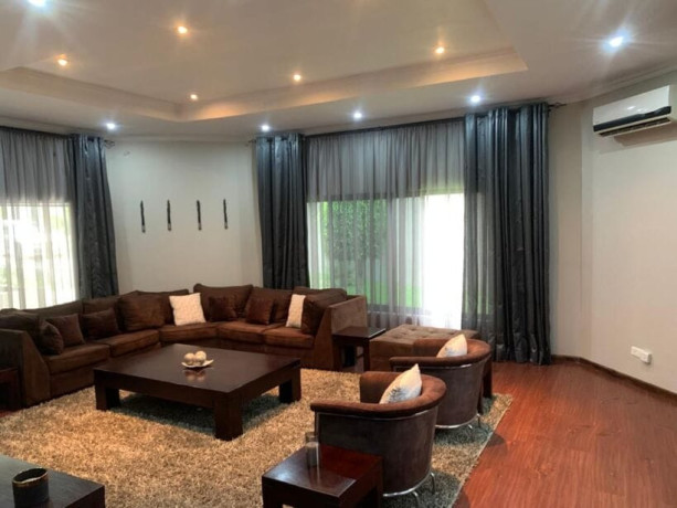 3-bedroom-fully-furnished-apartment-for-rent-in-roma-big-3