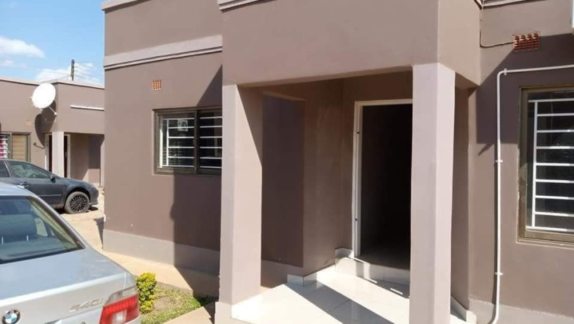 2-bedroom-flat-for-rent-in-chalala-big-1