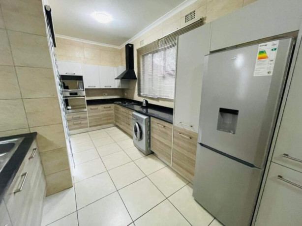2-bedroom-fully-furnished-apartment-for-rent-in-roma-big-4