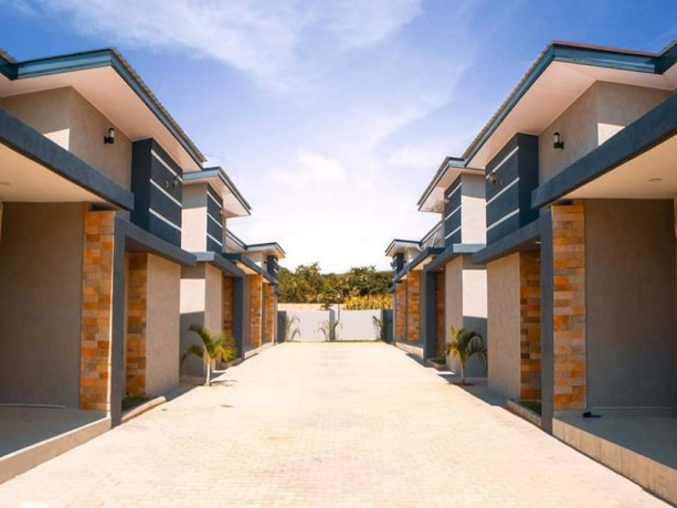 2-bedroom-flat-for-rent-in-ibex-hill-big-1