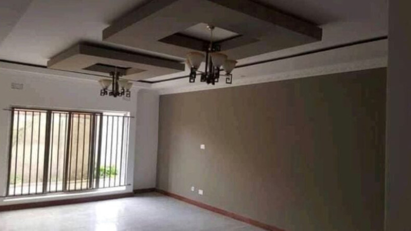 2-bedroom-flat-for-rent-in-chalala-big-6