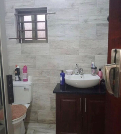 2-bedroom-flat-for-rent-in-chalala-big-4