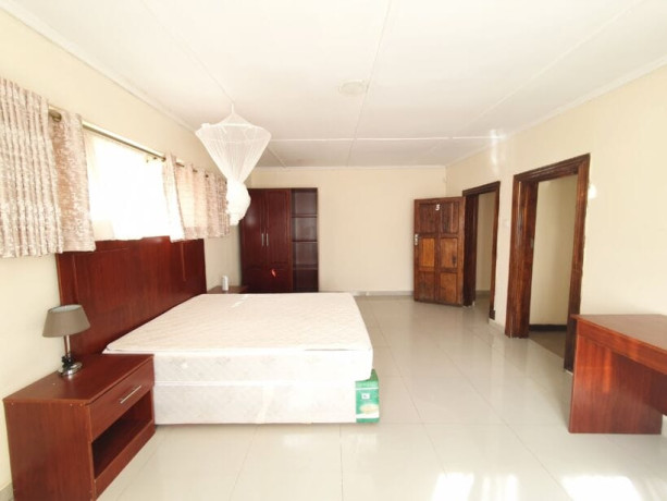 5-bedroom-house-for-rent-in-kalundu-big-6