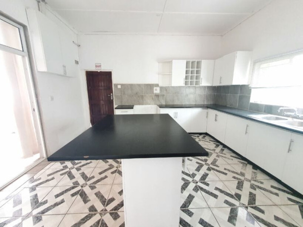 5-bedroom-house-for-rent-in-kalundu-big-2