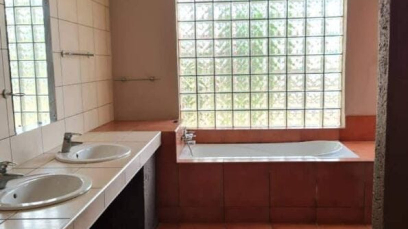 4-bedroom-house-for-rent-in-kabulonga-big-8