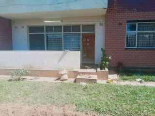 2 Bedroom Flat For Rent in Rhodespark