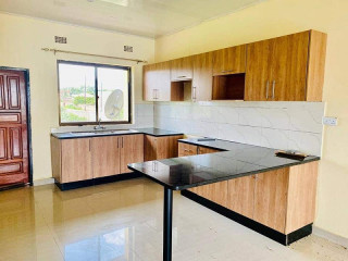 2 Bedroom Flat For Rent in Ibex Hill