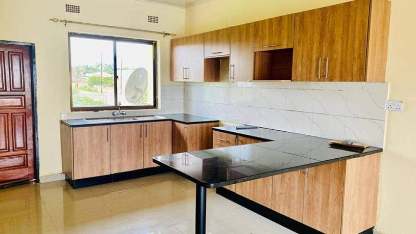 2-bedroom-flat-for-rent-in-ibex-hill-big-0