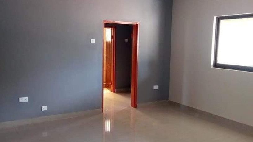 3-bedroom-flat-for-rent-in-new-kasama-big-7