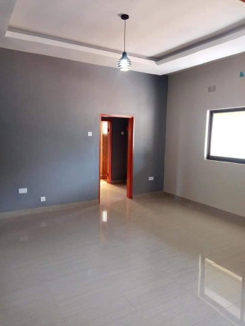 3-bedroom-flat-for-rent-in-new-kasama-big-7