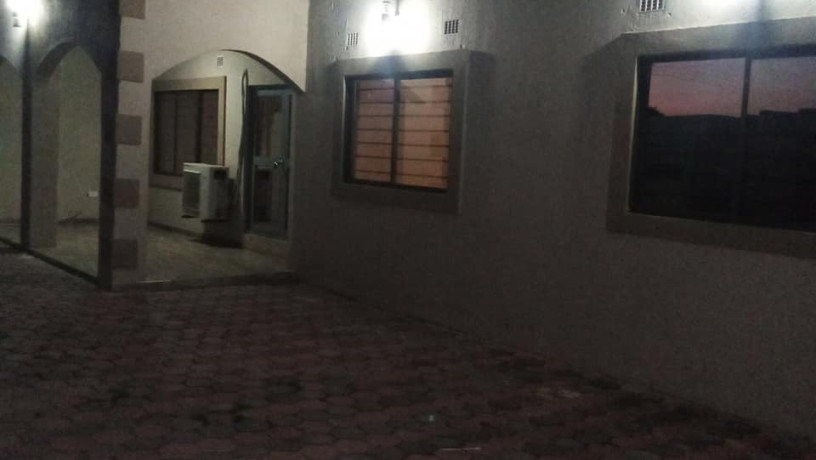 3-bedroom-flat-for-rent-in-ibex-hill-big-9