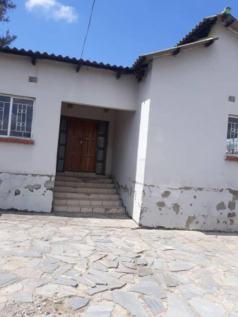 3-bedroom-house-for-sale-in-chudleigh-big-1