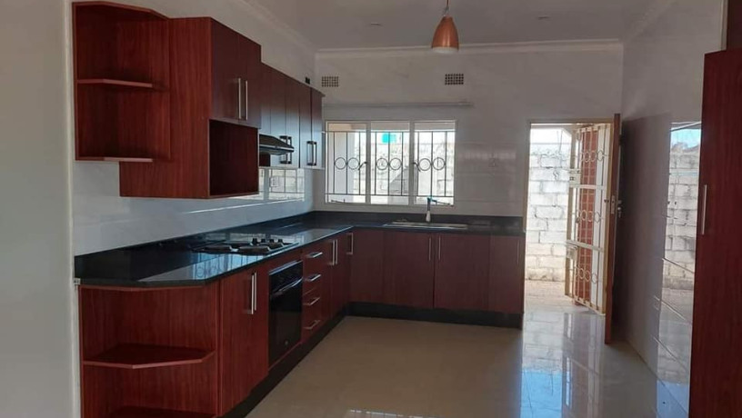 3-bedroom-flat-for-rent-in-libala-south-big-3