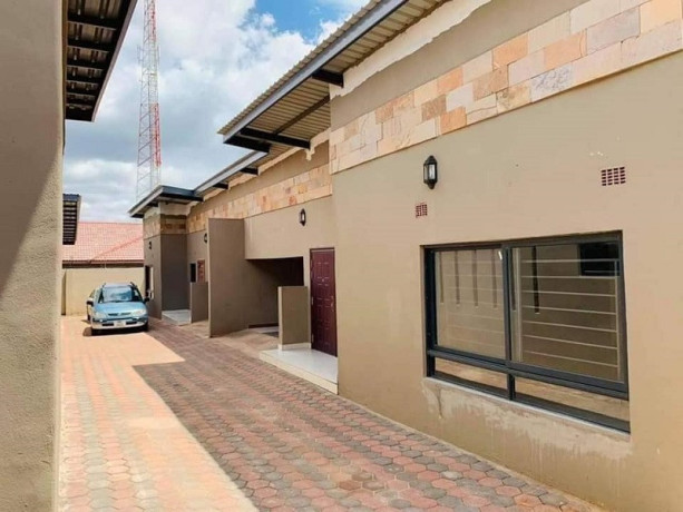 2-bedroom-flat-for-rent-in-ibex-hill-big-1